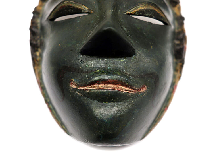 Masque figurant le prince Panji