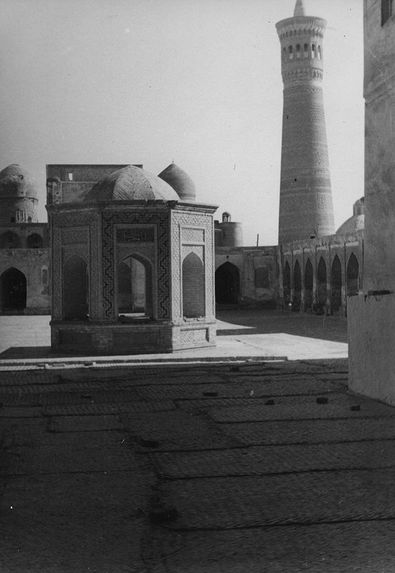 Cour de la mosquée Kalhan