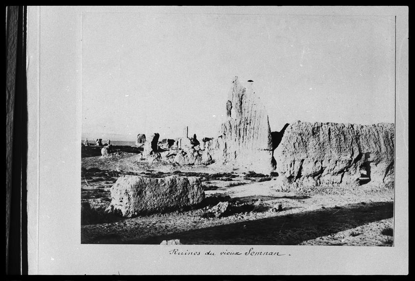 Ruines du vieux Semnan