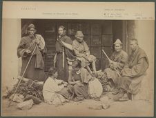 Groupe d'Indigènes du Bhoutan et du Népal