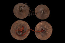 Deux paires de cymbales