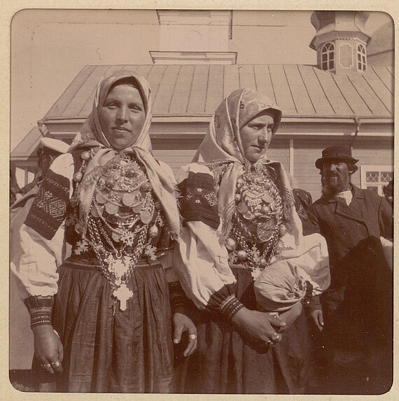Gouvernement de Pskoff, demi-croyants [femmes]