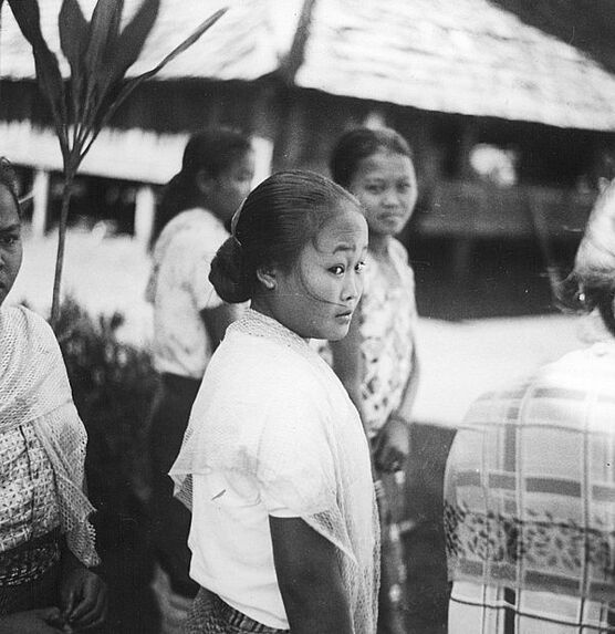 Jeunes filles laotiennes