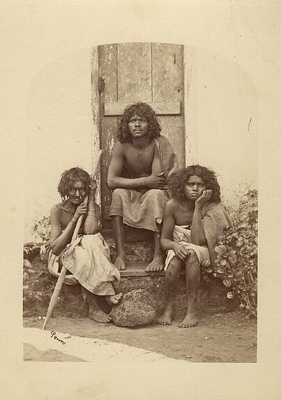 Groupe de Paniyan, de la côte de Malabar
