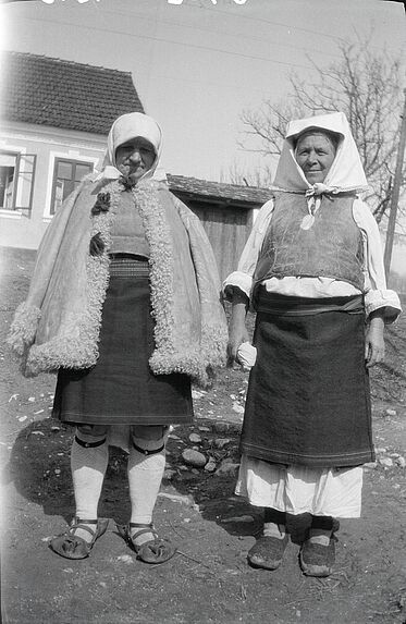 Deux femmes roumaines