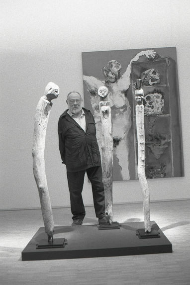 Jacques Kerchache à l'occasion du vernissage de l'exposition &quot;Botchios, Sculptures Fon, Benin&quot
