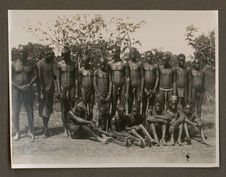 Natitingou, nord du Dahomey, groupe de prestataires "Sombas"