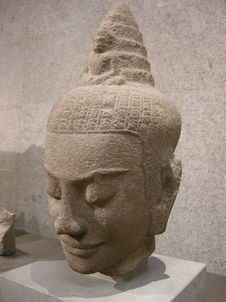 Tête de Tara ou prajnaparamita