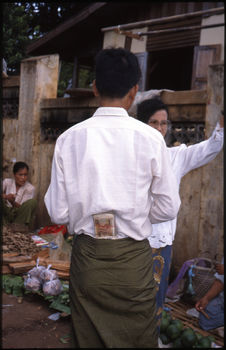 Porte-monnaie birman