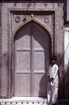 Dargah : porte du tombeau