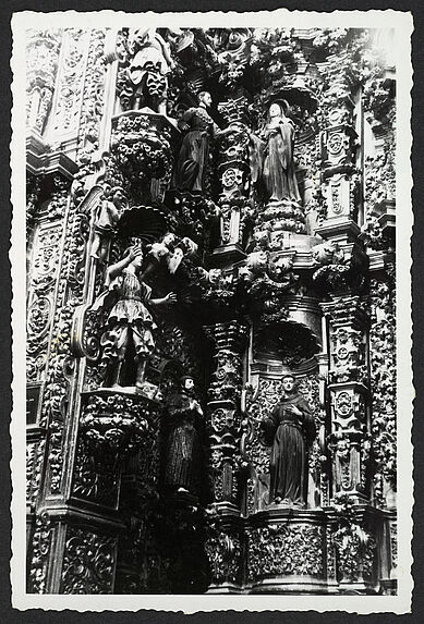 Sans titre [sculptures de l'église d'Ocotlán]