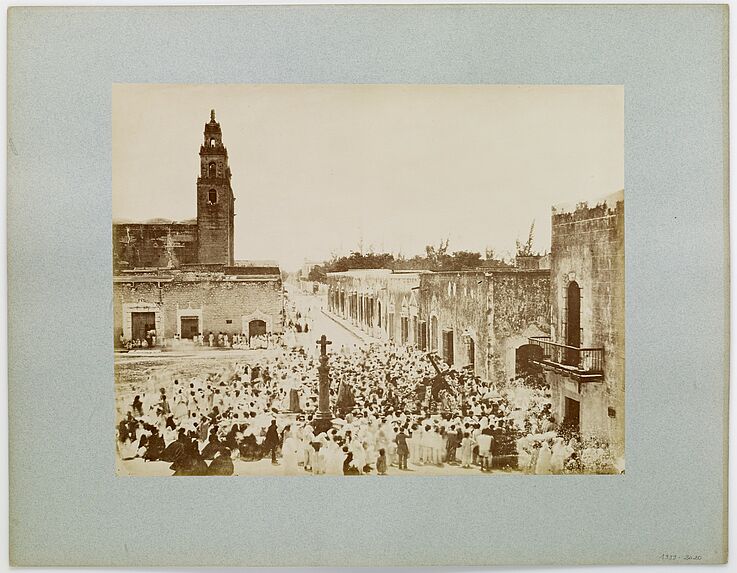 Mérida, rue pendant une procession