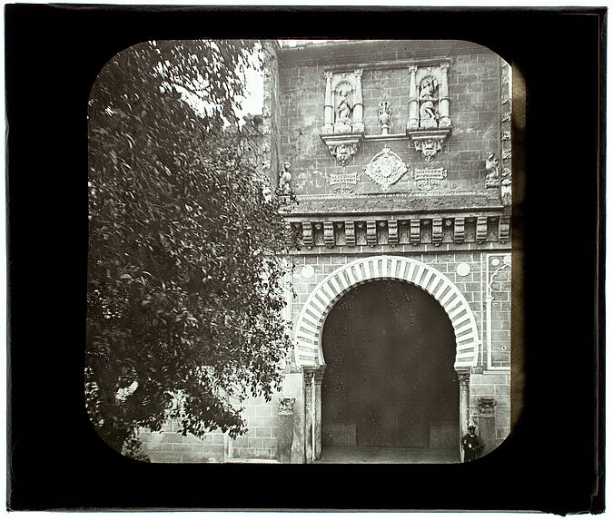 Cordoue. Porte des Chanoines