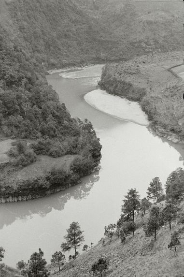 Sans titre [bande film de deux vues concernant  les environs de Tchrongteu]