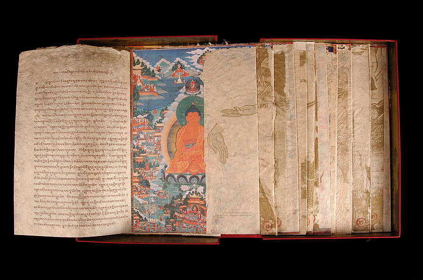Ouvrage avec réproductions de peintures tibétaines de la collection du Dalai Lama