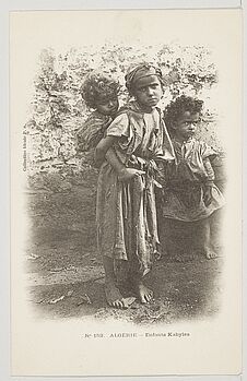 Algérie - Enfants Kabyles