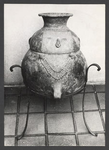 Vase, céramique, civ. de Calima