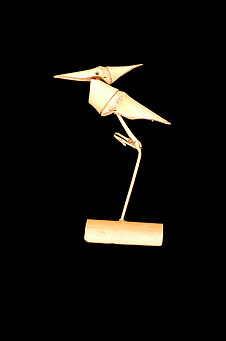 Figurine représentant un oiseau