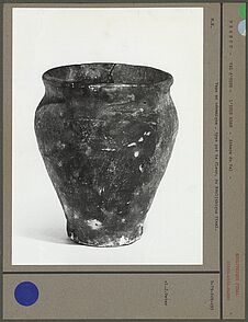 Vase en céramique, type pot de fleur, du Néolithique final